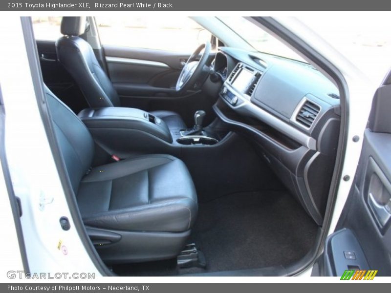 Blizzard Pearl White / Black 2015 Toyota Highlander XLE