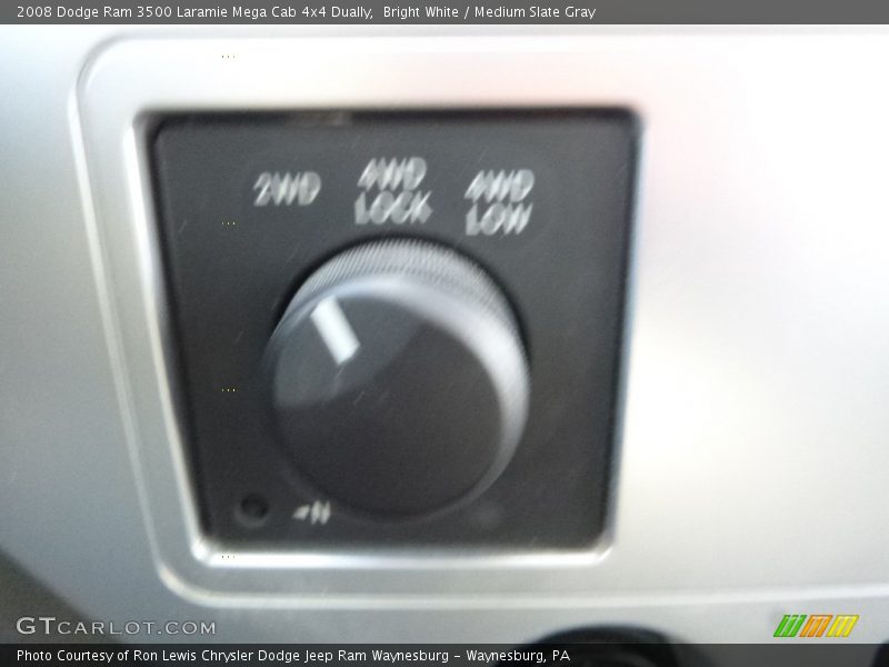 Bright White / Medium Slate Gray 2008 Dodge Ram 3500 Laramie Mega Cab 4x4 Dually