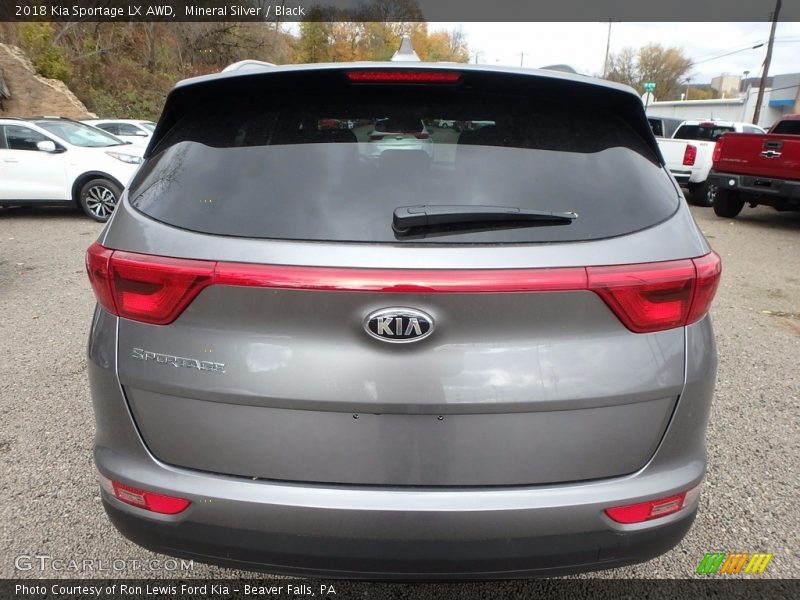Mineral Silver / Black 2018 Kia Sportage LX AWD