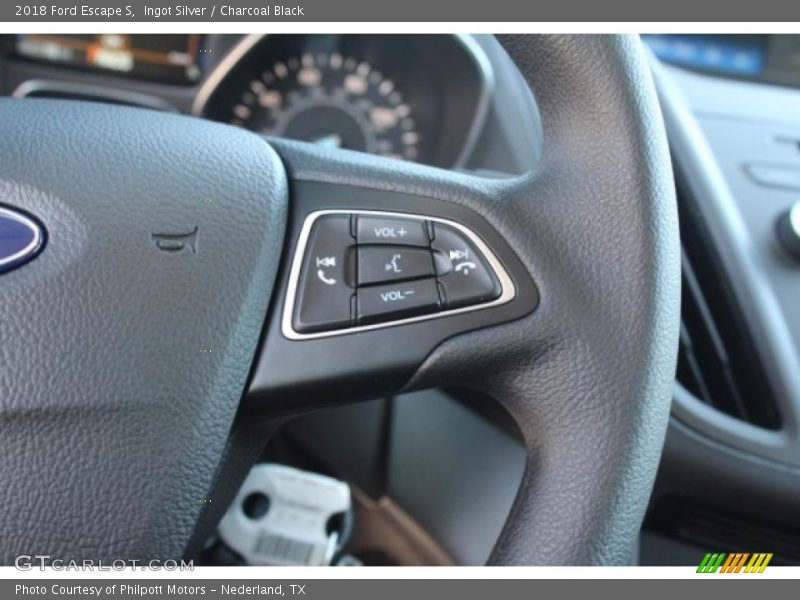 Ingot Silver / Charcoal Black 2018 Ford Escape S