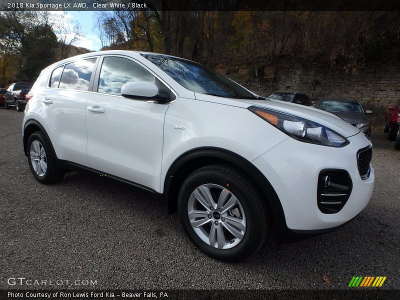 Front 3/4 View of 2018 Sportage LX AWD