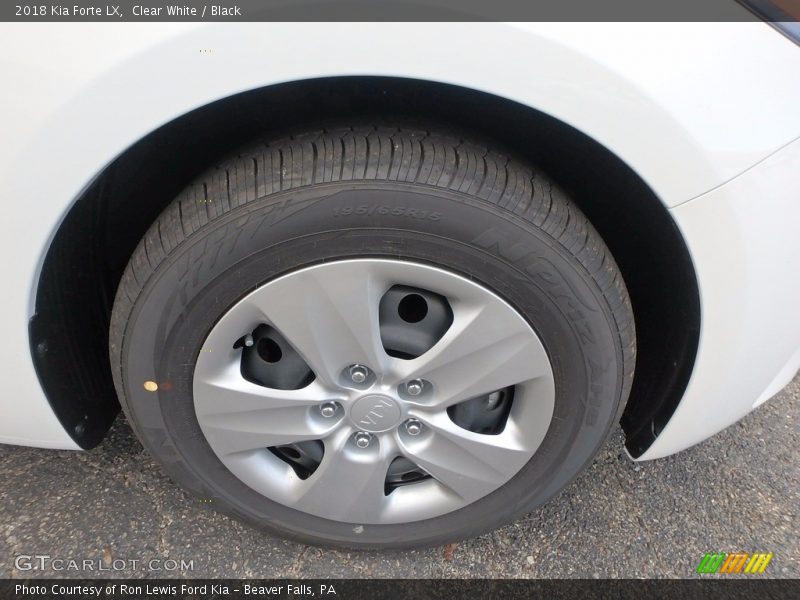 Clear White / Black 2018 Kia Forte LX