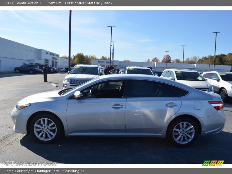 Classic Silver Metallic / Black 2014 Toyota Avalon XLE Premium