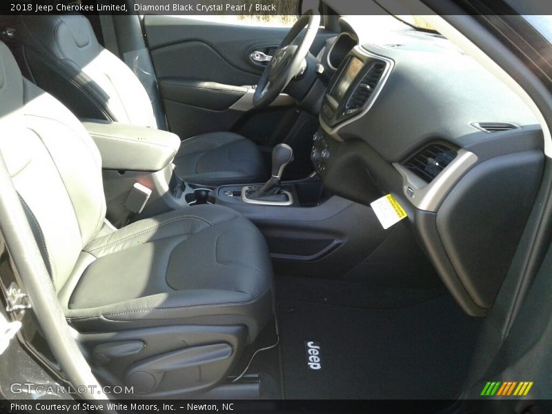 Diamond Black Crystal Pearl / Black 2018 Jeep Cherokee Limited
