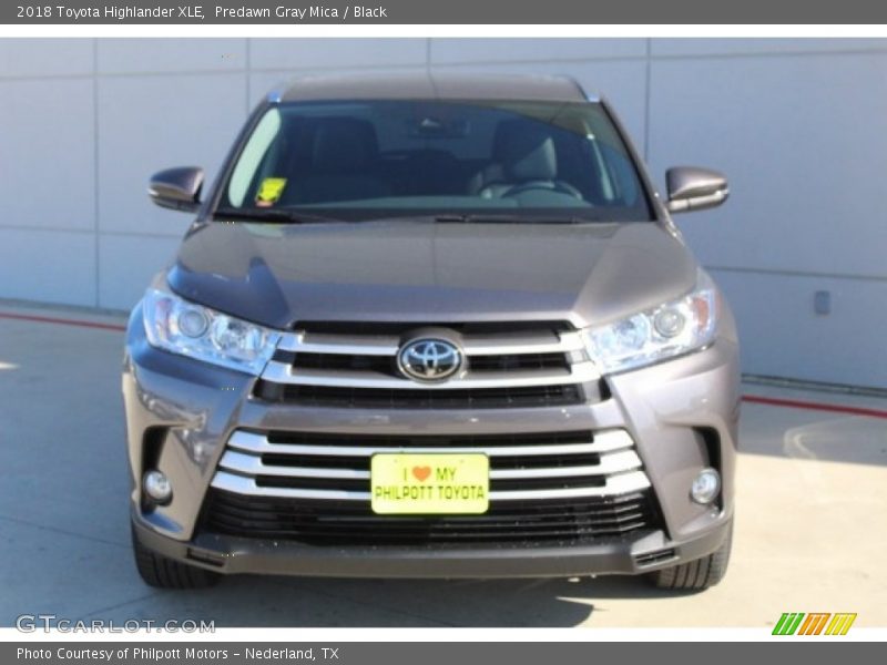 Predawn Gray Mica / Black 2018 Toyota Highlander XLE