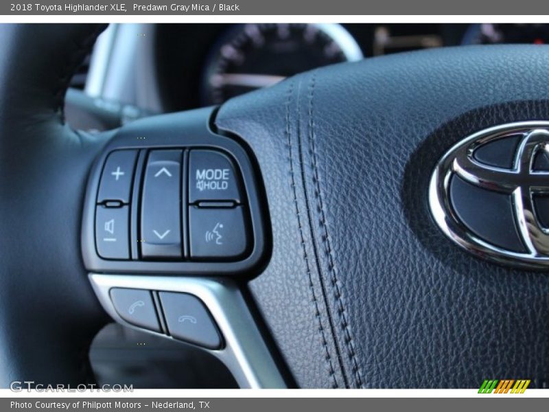 Predawn Gray Mica / Black 2018 Toyota Highlander XLE