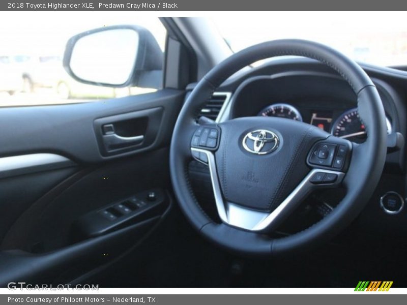 Predawn Gray Mica / Black 2018 Toyota Highlander XLE