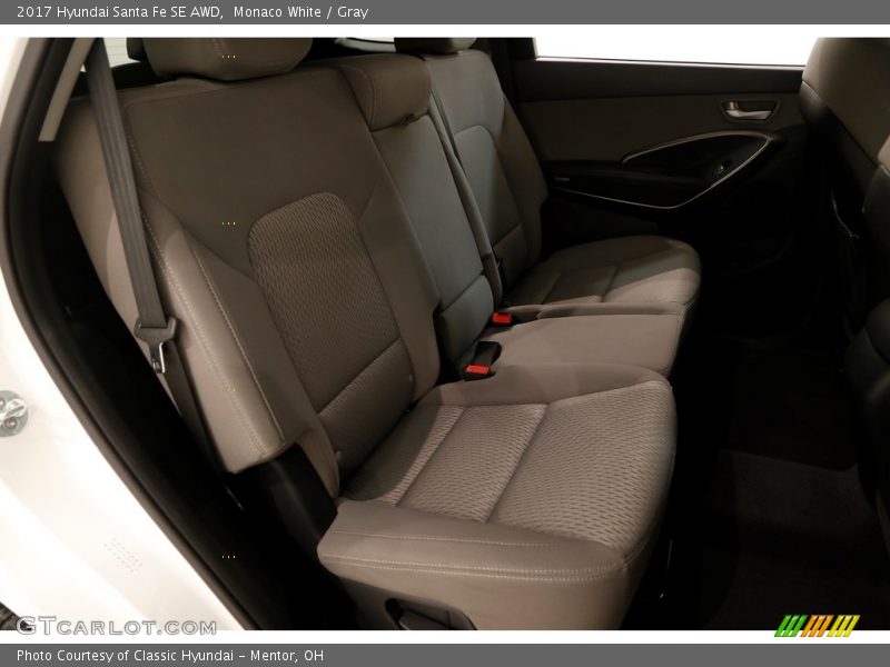 Monaco White / Gray 2017 Hyundai Santa Fe SE AWD