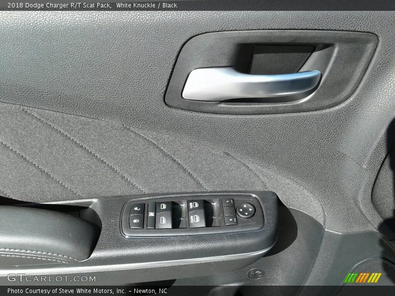 White Knuckle / Black 2018 Dodge Charger R/T Scat Pack