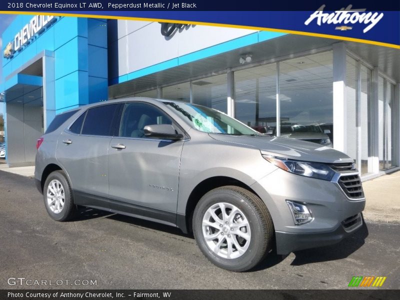 Pepperdust Metallic / Jet Black 2018 Chevrolet Equinox LT AWD