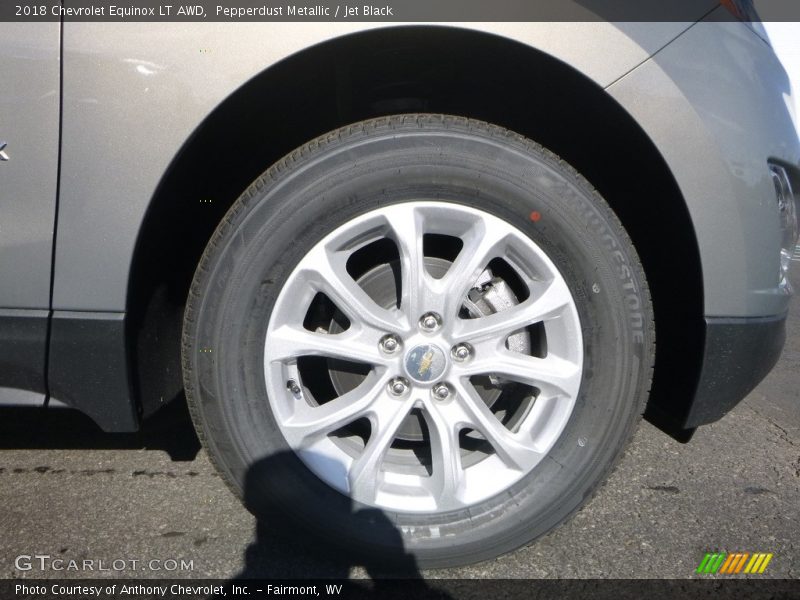 Pepperdust Metallic / Jet Black 2018 Chevrolet Equinox LT AWD
