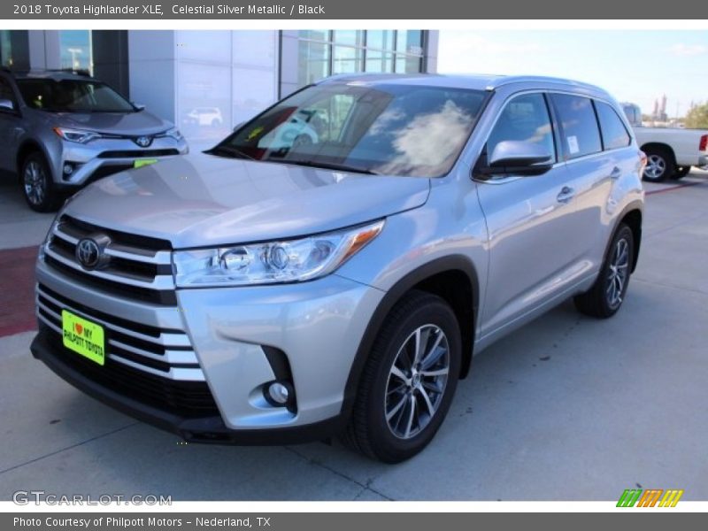 Celestial Silver Metallic / Black 2018 Toyota Highlander XLE