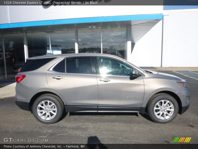 Pepperdust Metallic / Jet Black 2018 Chevrolet Equinox LT AWD