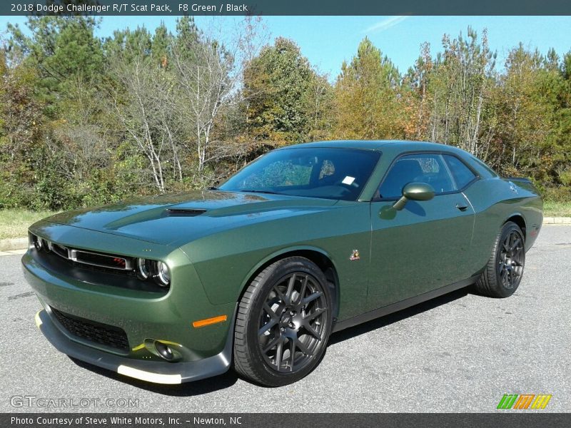 Front 3/4 View of 2018 Challenger R/T Scat Pack