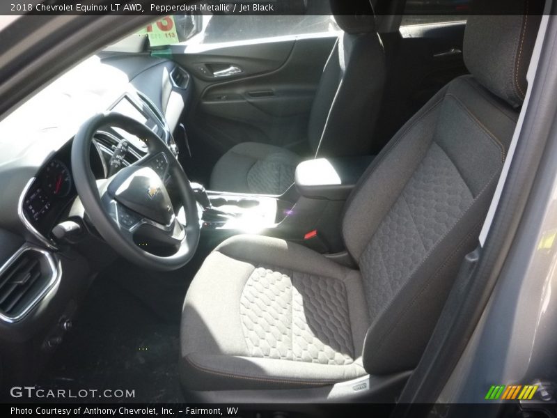 Pepperdust Metallic / Jet Black 2018 Chevrolet Equinox LT AWD