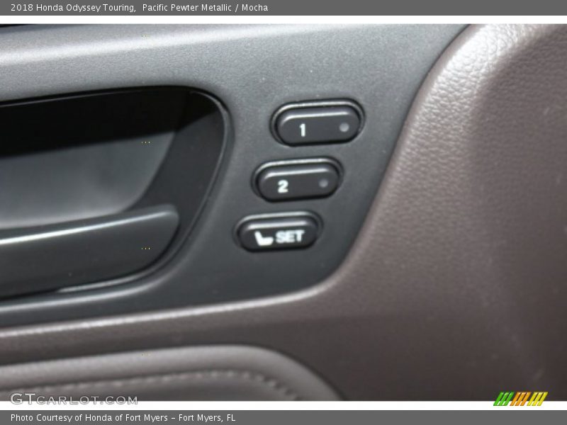 Pacific Pewter Metallic / Mocha 2018 Honda Odyssey Touring