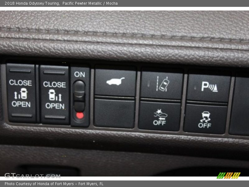 Pacific Pewter Metallic / Mocha 2018 Honda Odyssey Touring