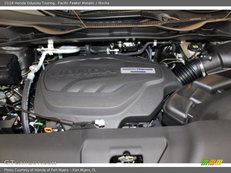 Pacific Pewter Metallic / Mocha 2018 Honda Odyssey Touring