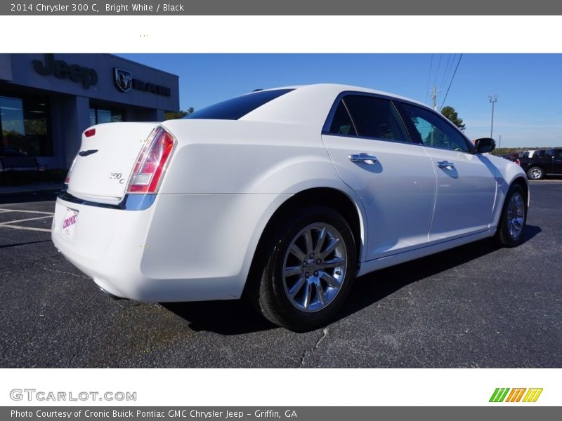 Bright White / Black 2014 Chrysler 300 C