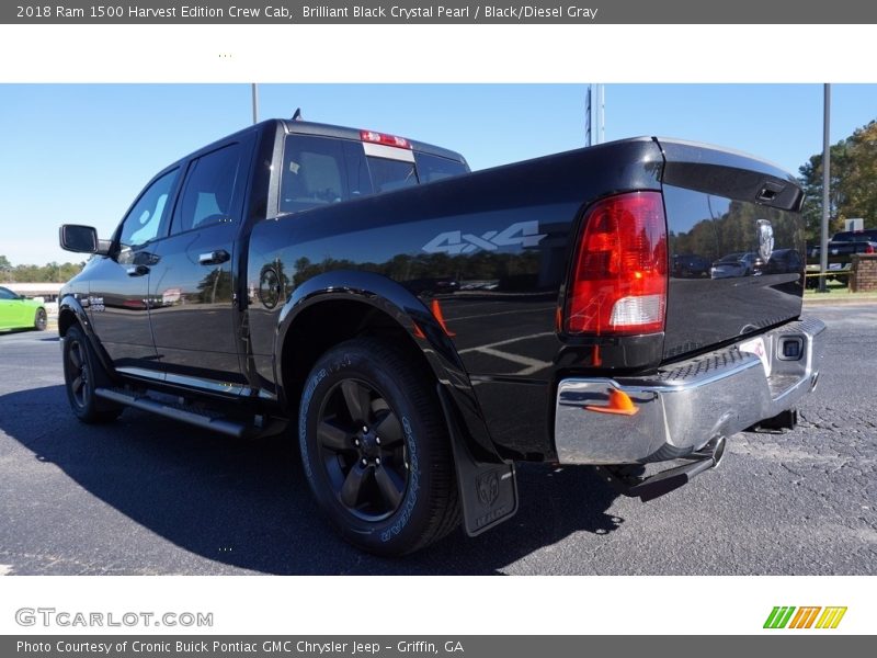 Brilliant Black Crystal Pearl / Black/Diesel Gray 2018 Ram 1500 Harvest Edition Crew Cab