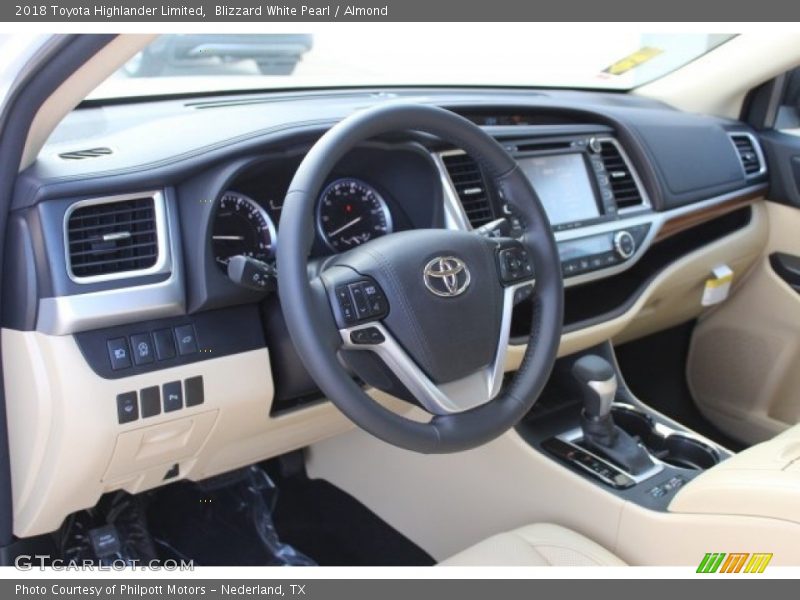 Blizzard White Pearl / Almond 2018 Toyota Highlander Limited