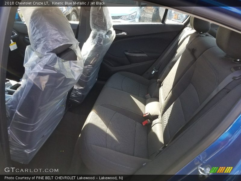 Kinetic Blue Metallic / Jet Black 2018 Chevrolet Cruze LT