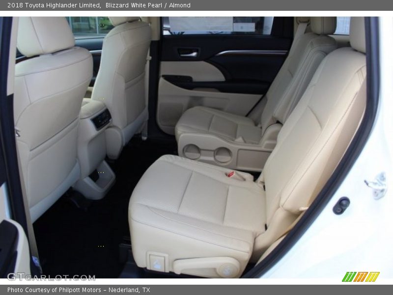 Blizzard White Pearl / Almond 2018 Toyota Highlander Limited