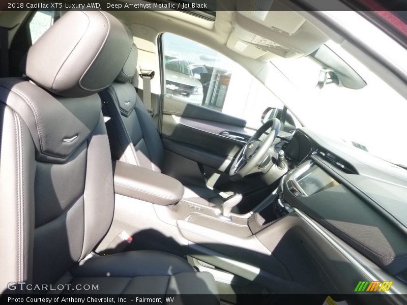 Deep Amethyst Metallic / Jet Black 2018 Cadillac XT5 Luxury AWD