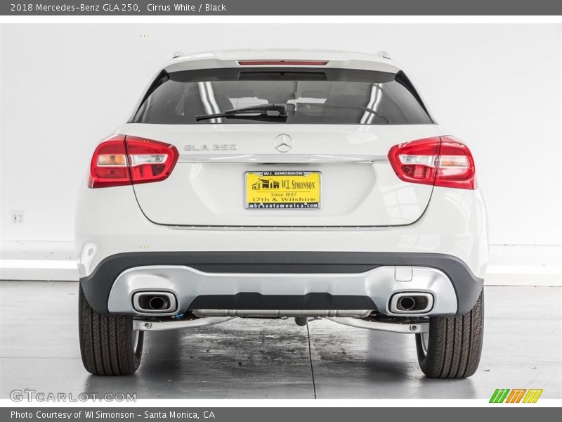 Cirrus White / Black 2018 Mercedes-Benz GLA 250