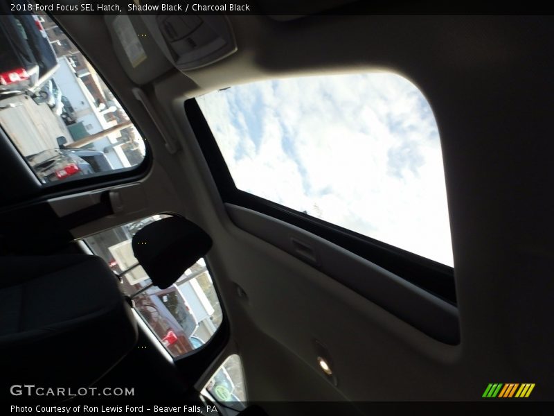 Shadow Black / Charcoal Black 2018 Ford Focus SEL Hatch