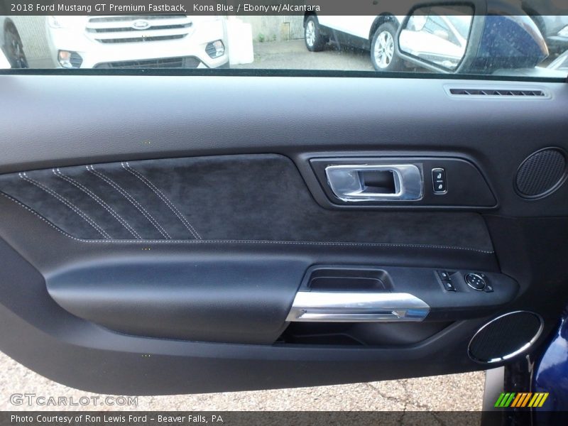 Door Panel of 2018 Mustang GT Premium Fastback