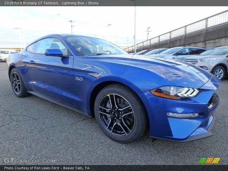 Front 3/4 View of 2018 Mustang GT Fastback