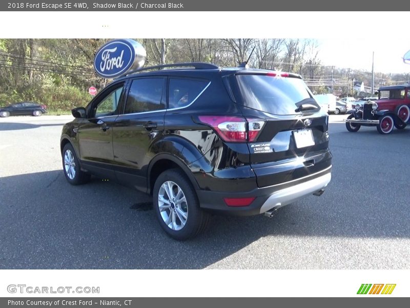 Shadow Black / Charcoal Black 2018 Ford Escape SE 4WD