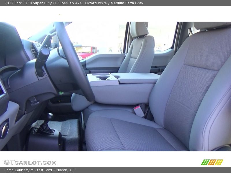Oxford White / Medium Earth Gray 2017 Ford F350 Super Duty XL SuperCab 4x4