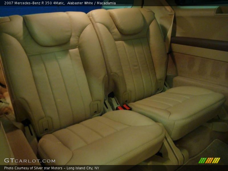 Alabaster White / Macadamia 2007 Mercedes-Benz R 350 4Matic