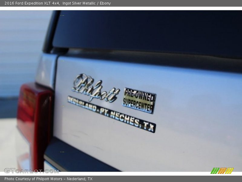 Ingot Silver Metallic / Ebony 2016 Ford Expedition XLT 4x4