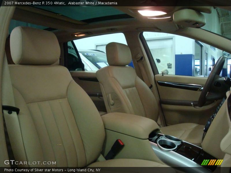 Alabaster White / Macadamia 2007 Mercedes-Benz R 350 4Matic