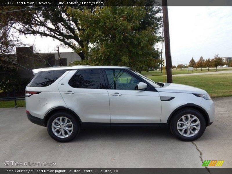  2017 Discovery SE Indus Silver