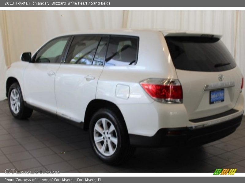 Blizzard White Pearl / Sand Beige 2013 Toyota Highlander