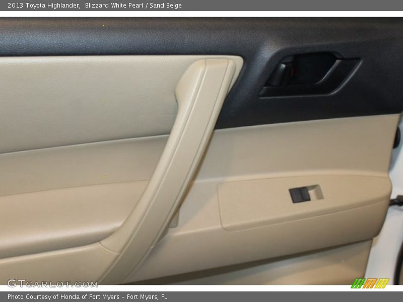 Blizzard White Pearl / Sand Beige 2013 Toyota Highlander