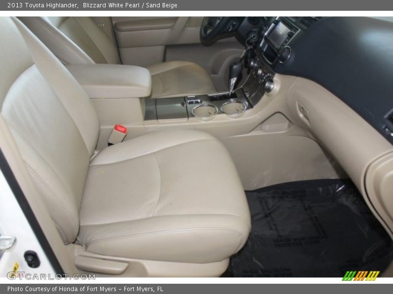 Blizzard White Pearl / Sand Beige 2013 Toyota Highlander