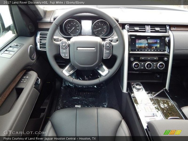 Fuji White / Ebony/Ebony 2017 Land Rover Discovery HSE