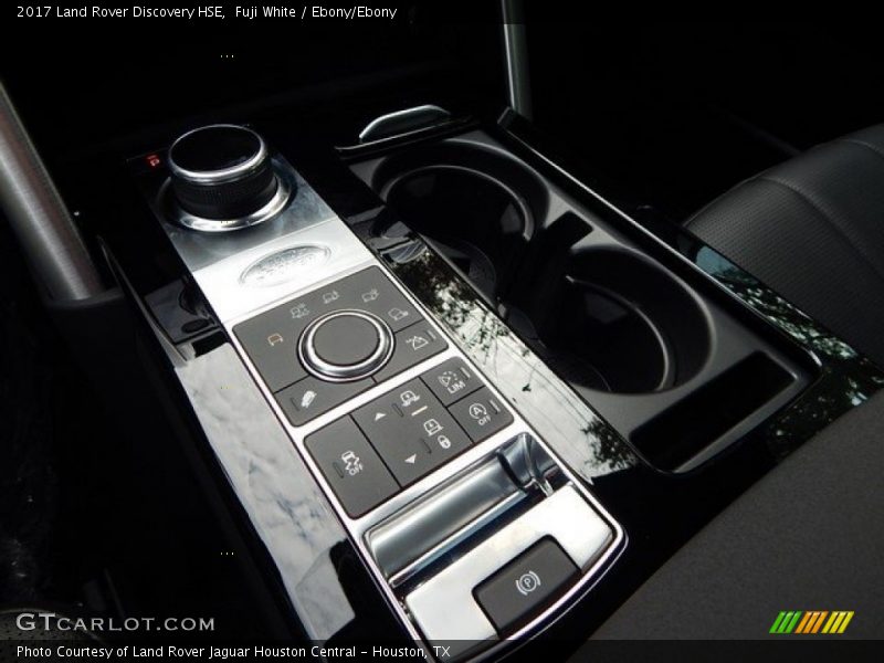 Fuji White / Ebony/Ebony 2017 Land Rover Discovery HSE