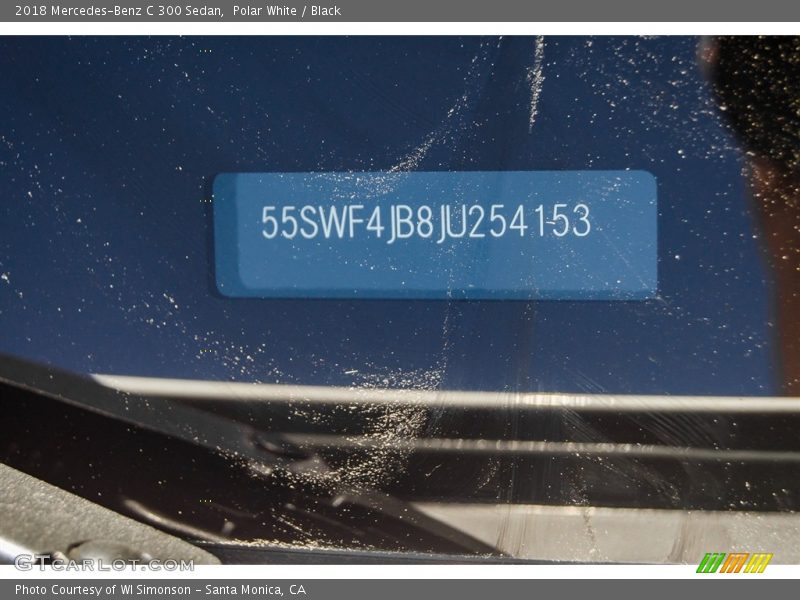 Polar White / Black 2018 Mercedes-Benz C 300 Sedan