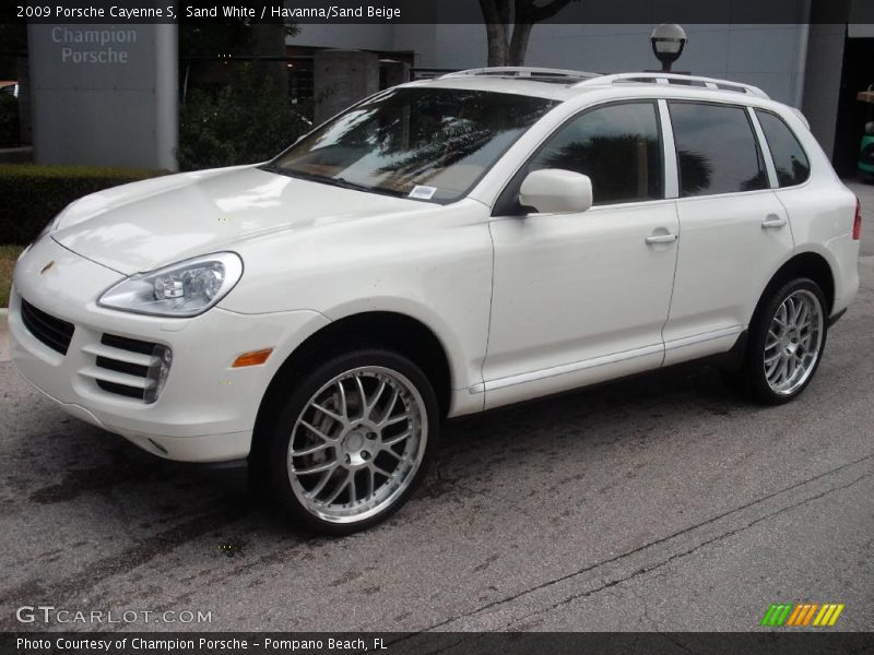 Sand White / Havanna/Sand Beige 2009 Porsche Cayenne S