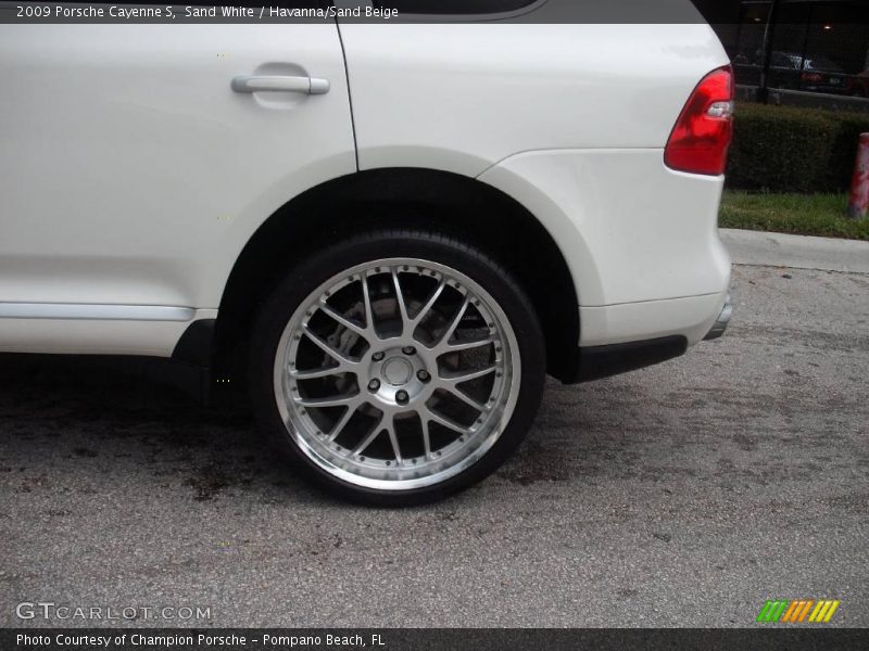 Sand White / Havanna/Sand Beige 2009 Porsche Cayenne S