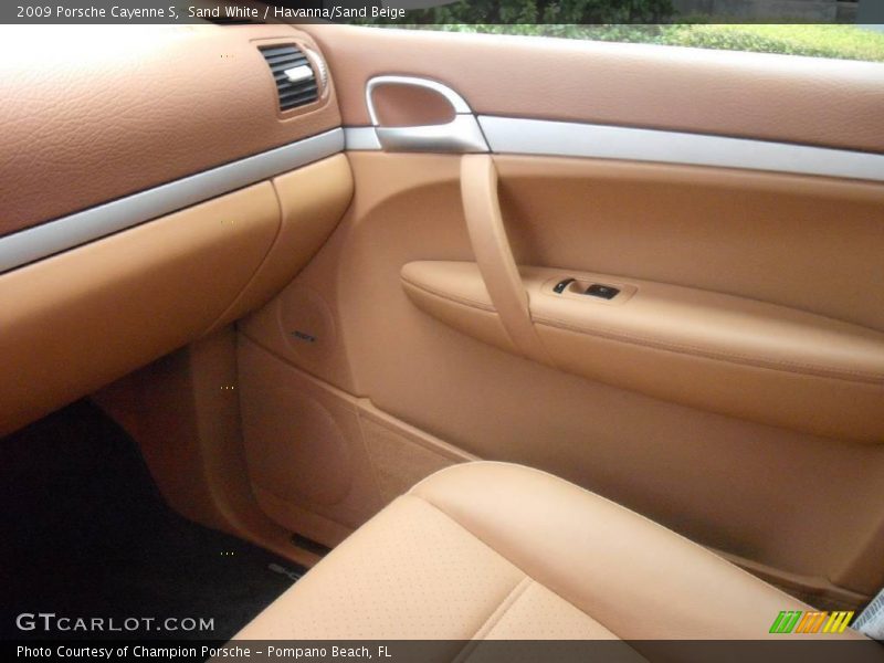 Sand White / Havanna/Sand Beige 2009 Porsche Cayenne S