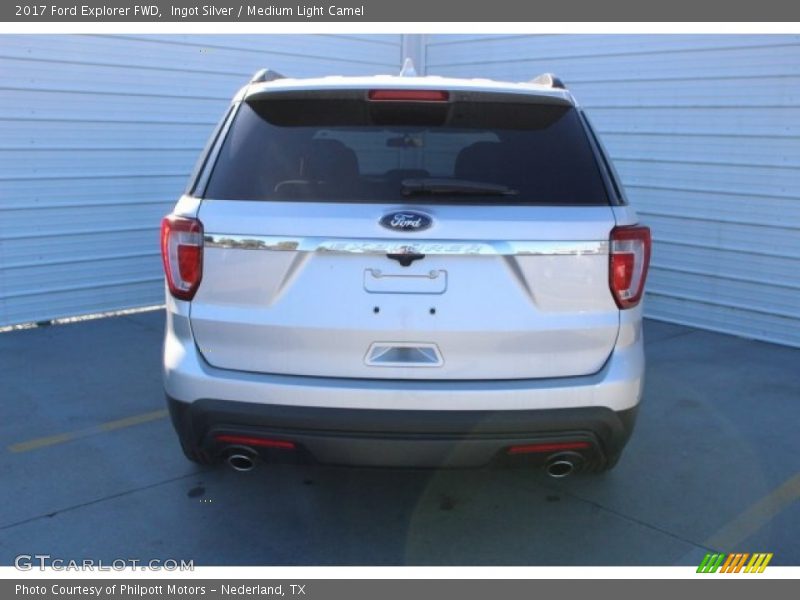 Ingot Silver / Medium Light Camel 2017 Ford Explorer FWD