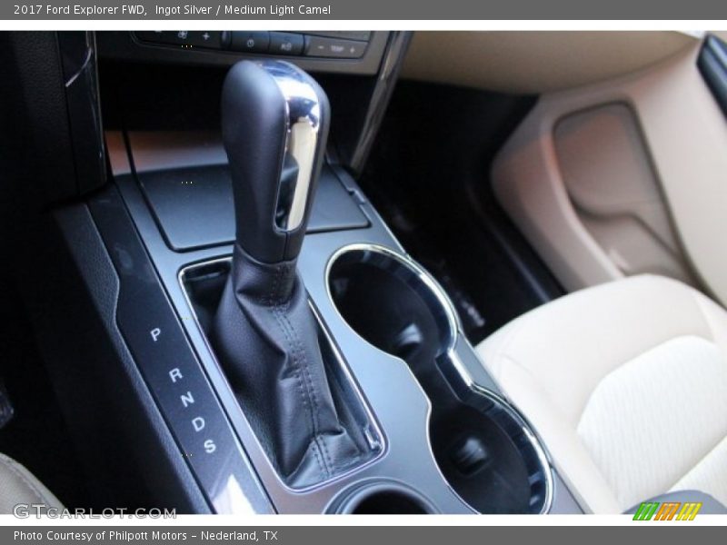 Ingot Silver / Medium Light Camel 2017 Ford Explorer FWD