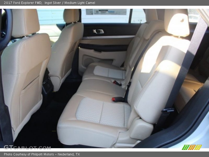 Ingot Silver / Medium Light Camel 2017 Ford Explorer FWD